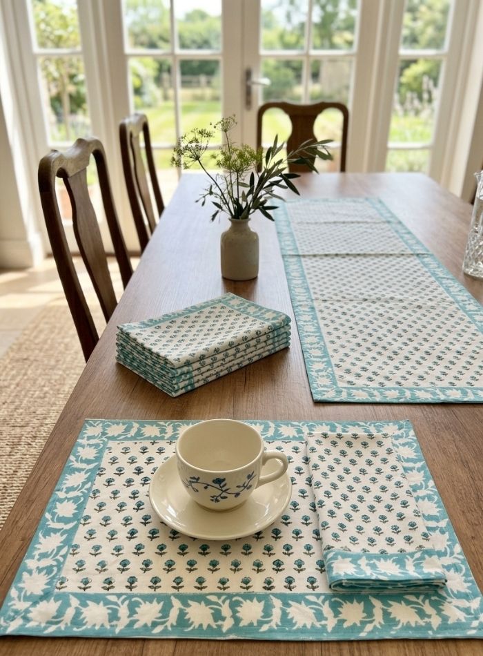 ENSEMBLE DE TABLE – Image 7