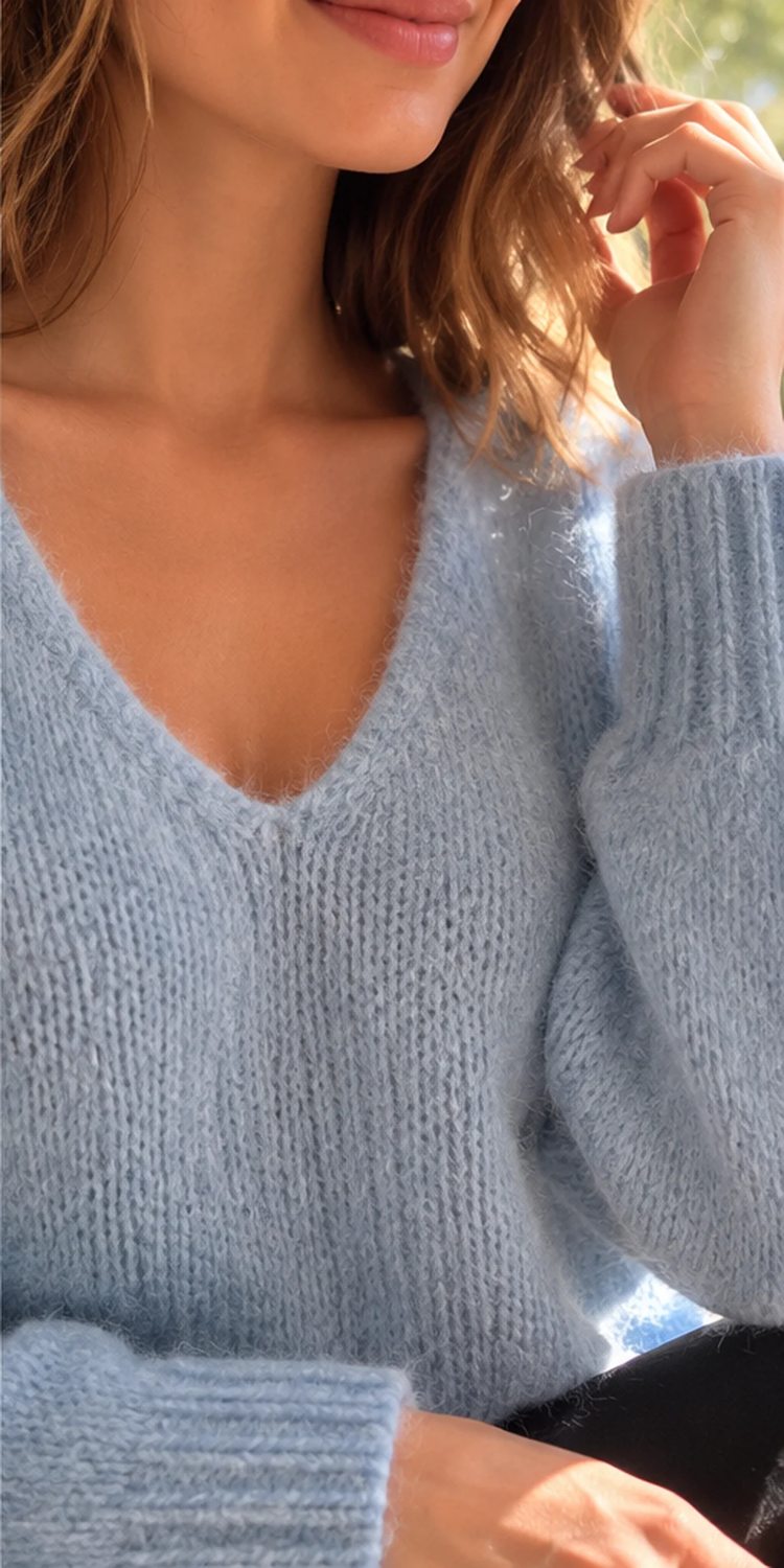 Pull Léa – Maille douce Kid Mohair et laine – Col V – Image 7